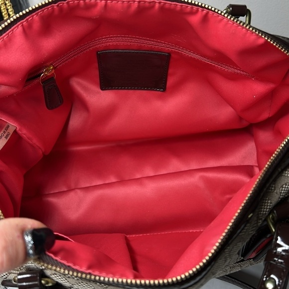 Coach Oxford Poppy 25047 Crossbody Satchel Bag - New without tags - Picture 11 of 16